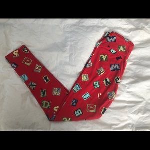 Brand New Lularoe letter print OS leggings